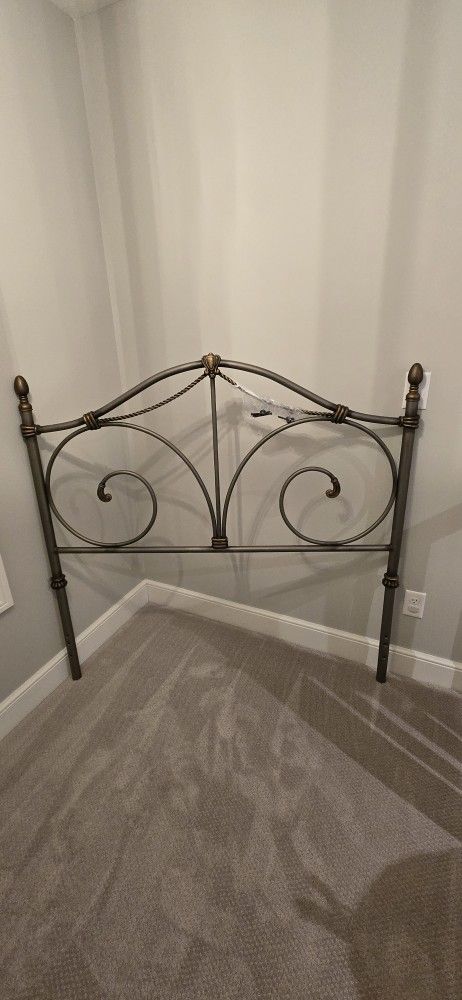 Full Size Metal Headboard