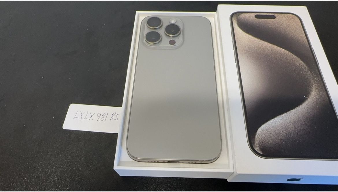 Apple iPhone 15 Pro Max 256GB Natural Unlocked Excellent (93% Battery) 