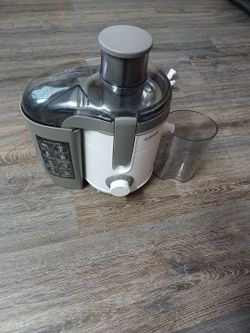 Used GDOR 800W Juicer — White | All Attachments Included