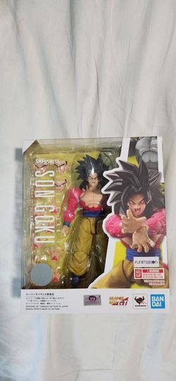 SH Figuarts Super Saiyan 4 Goku