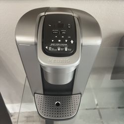 Keurig Fil K-Elite C Single Serve Coffee Maker (Brushed Silver) with Water Filter