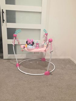 Bouncer minnie mouse