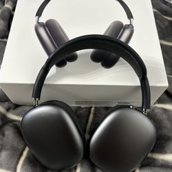 AirPods Max Space Gray With black Headband  
