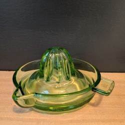 Vintage Uranium Glass Juicer 