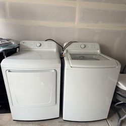 LG Washer & Dryer Set
