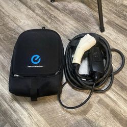 Universal Electric Car Charger With Tesla Adapter 