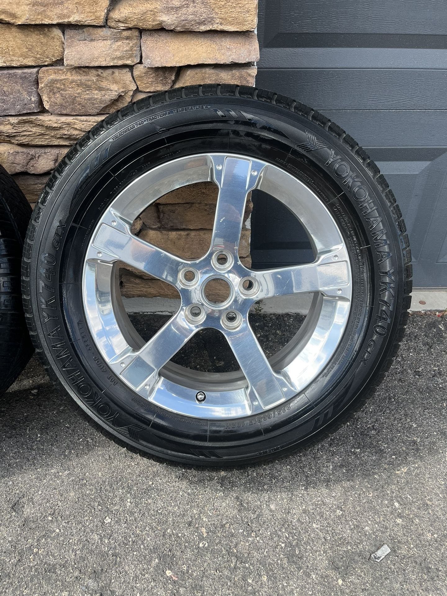CHEVY EQUINOX 17 INCH RIMS