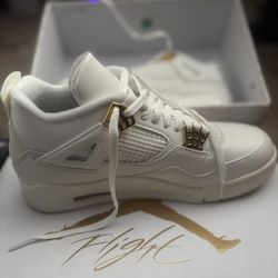 Jordan 4 Metallic Gold