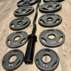 BRAND NEW Olympic Black Curl Bar With Pairs From 5s To 35s (Total: 175 lbs)