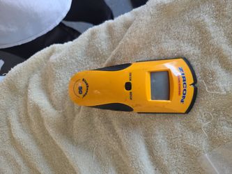 Good zircon edge finder stud k