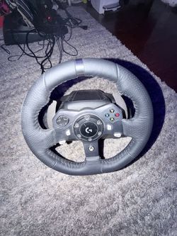 Logitech G920 Racing Wheel