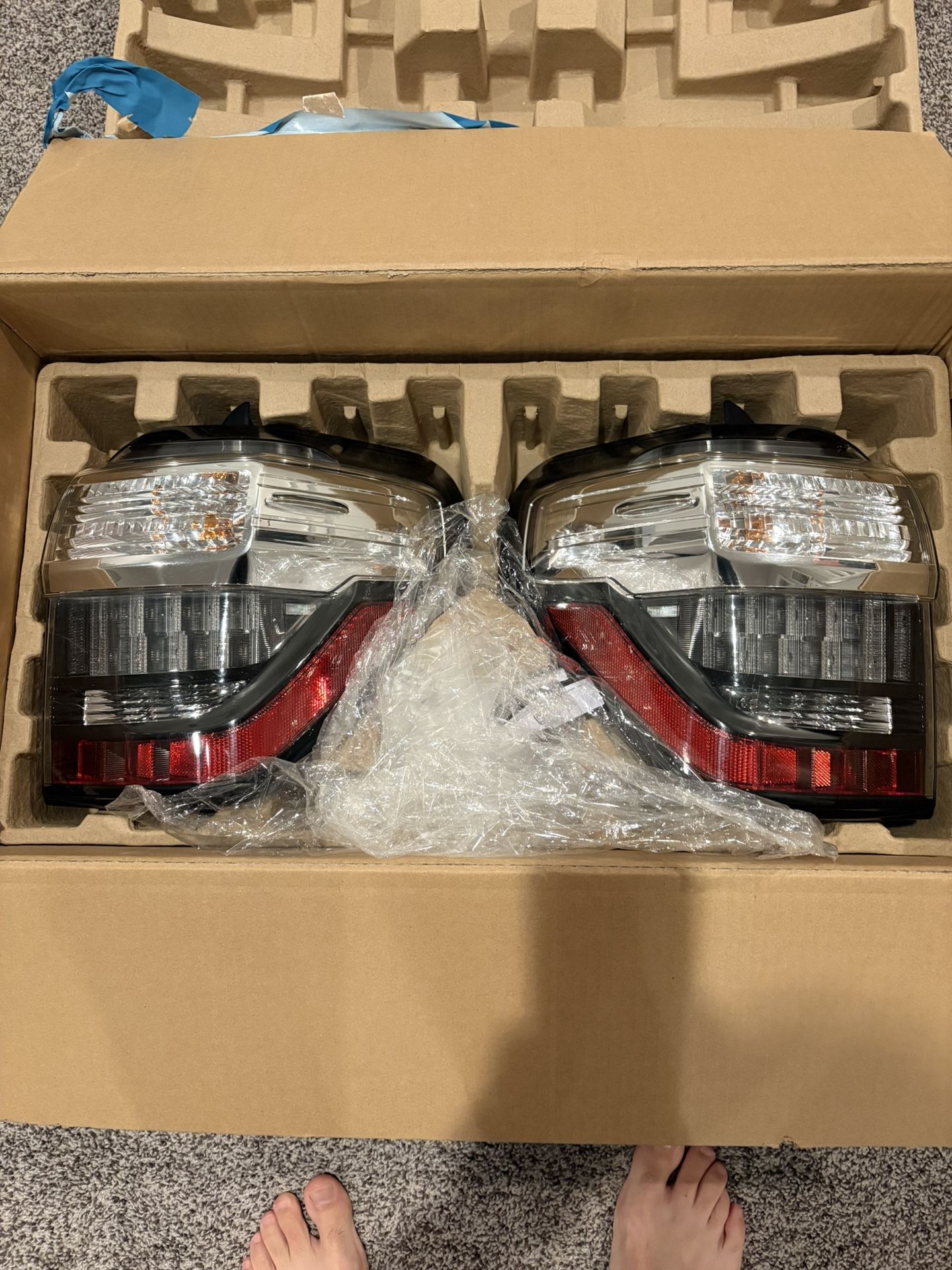 5th Gen 4Runner OEM Tail Lights (pair)