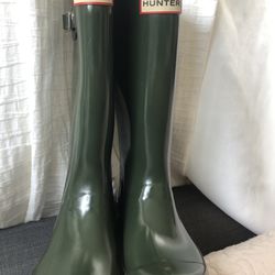 Kid’s Rain Boots Size 1/ Botas Para Lluvia De Niños Talla 1
