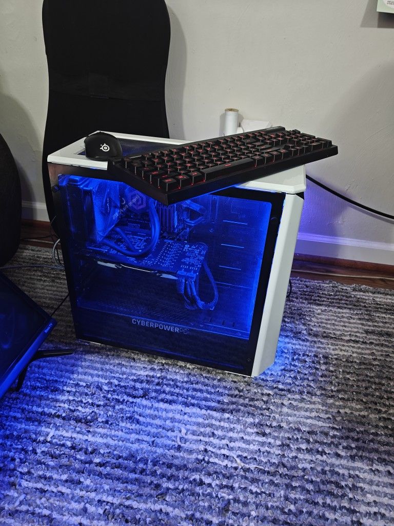 Gaming PC and Accessories