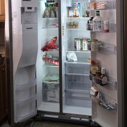 BRAND NEW Refrigerator For SALE