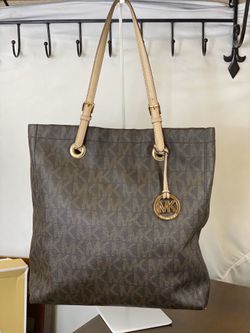 MICHAEL KORS Signature Leather Jet Set Tote