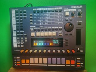 Yamaha SU700 Sampling Sampler Sequencer DJ