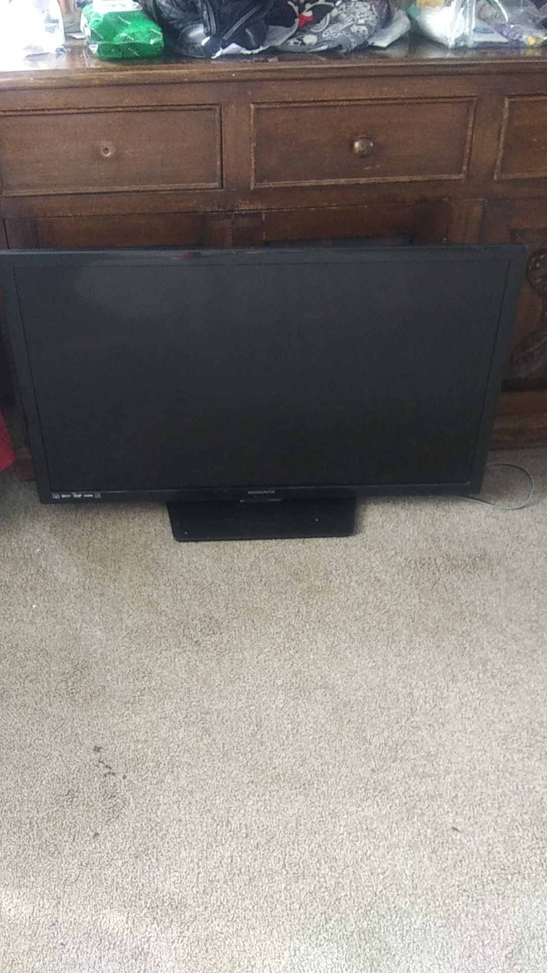 Magnavox 43 inch tv