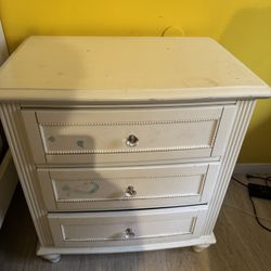 White Clothing Drawer 