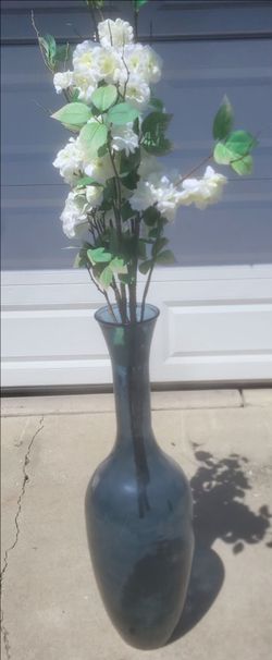Tall Flower Base without flowers