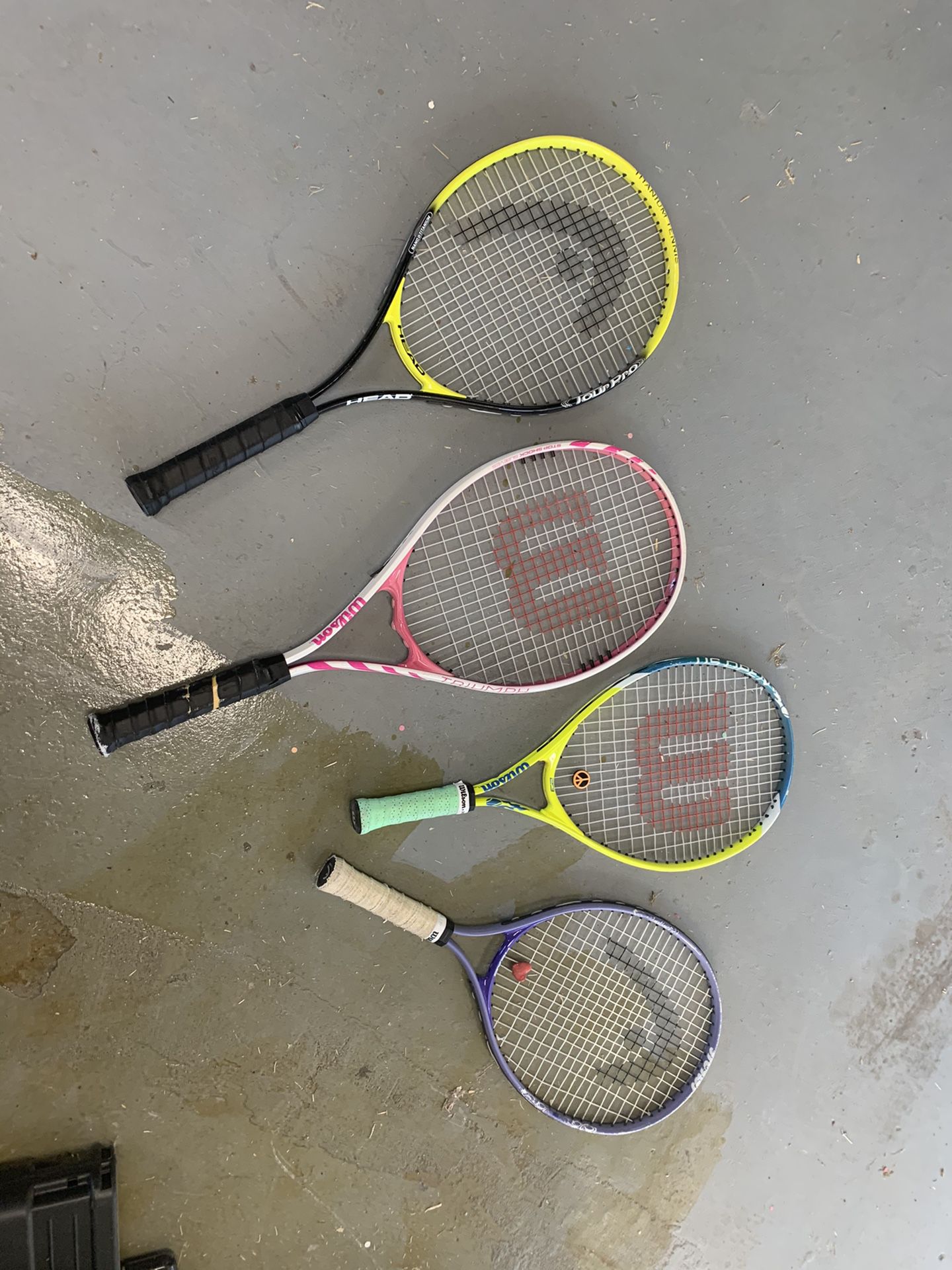4 tennis racquets