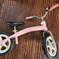 Radio flyer pink balance bike outlet