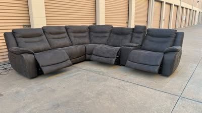 New_Open Box_Costco Kelsee Fabric Power Reclining Sectional with Power Headrests_60% Off