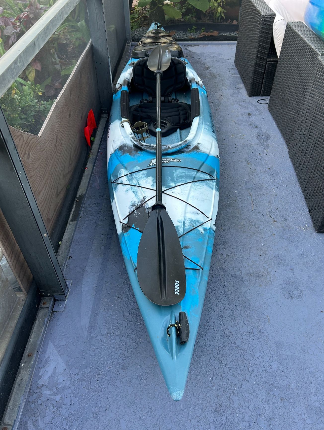 Single kayak / Fishing Kayak (Open To Trade For A 9.5” Or 10”kayak)