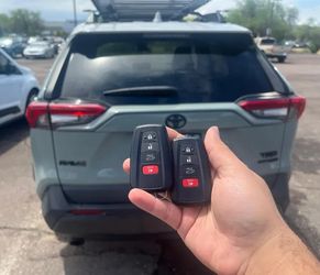 Car Key , Keyless System , Fob Key , Controller , Flip Key 