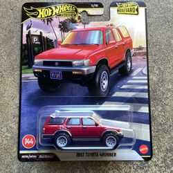 Toyota 4 Runner Hot Wheels Premium Diecast Car (Valencia) $15