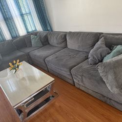 Sectional Sofa 