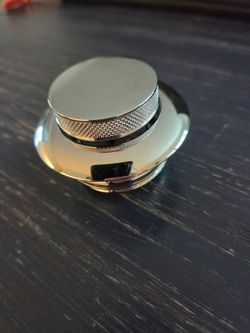 British Customs Triumph Gas Cap