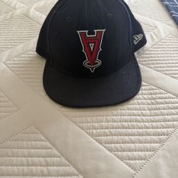 Angels upside down logo fitted