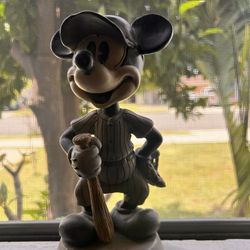 Disney Mickey Baseball Bobble head 