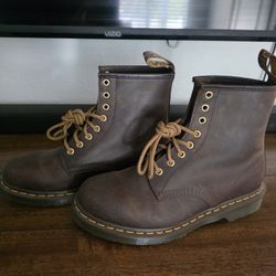 Doc Martens Boots