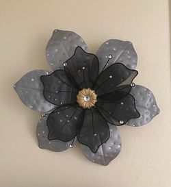 Wall decor flower