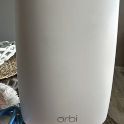 Orbi Netgear 4g LTE WiFi Router