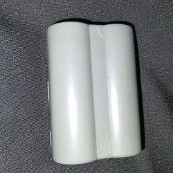 4 BATTERIES *EN-EL 3E *BRAND NEW FOR NIKON D-200 & FEW OTHER MODELS OF NIKON