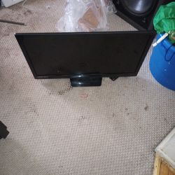 Emerson 32 Inch Led Tv With Universal Remote