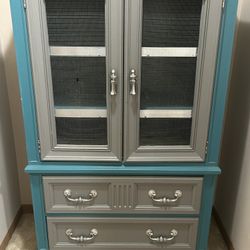 Repurposed Cabinet