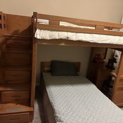 Nice Bunk Bed 