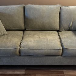 Grey Sofa - Rarely Used Or Seat Very Comfy 30$