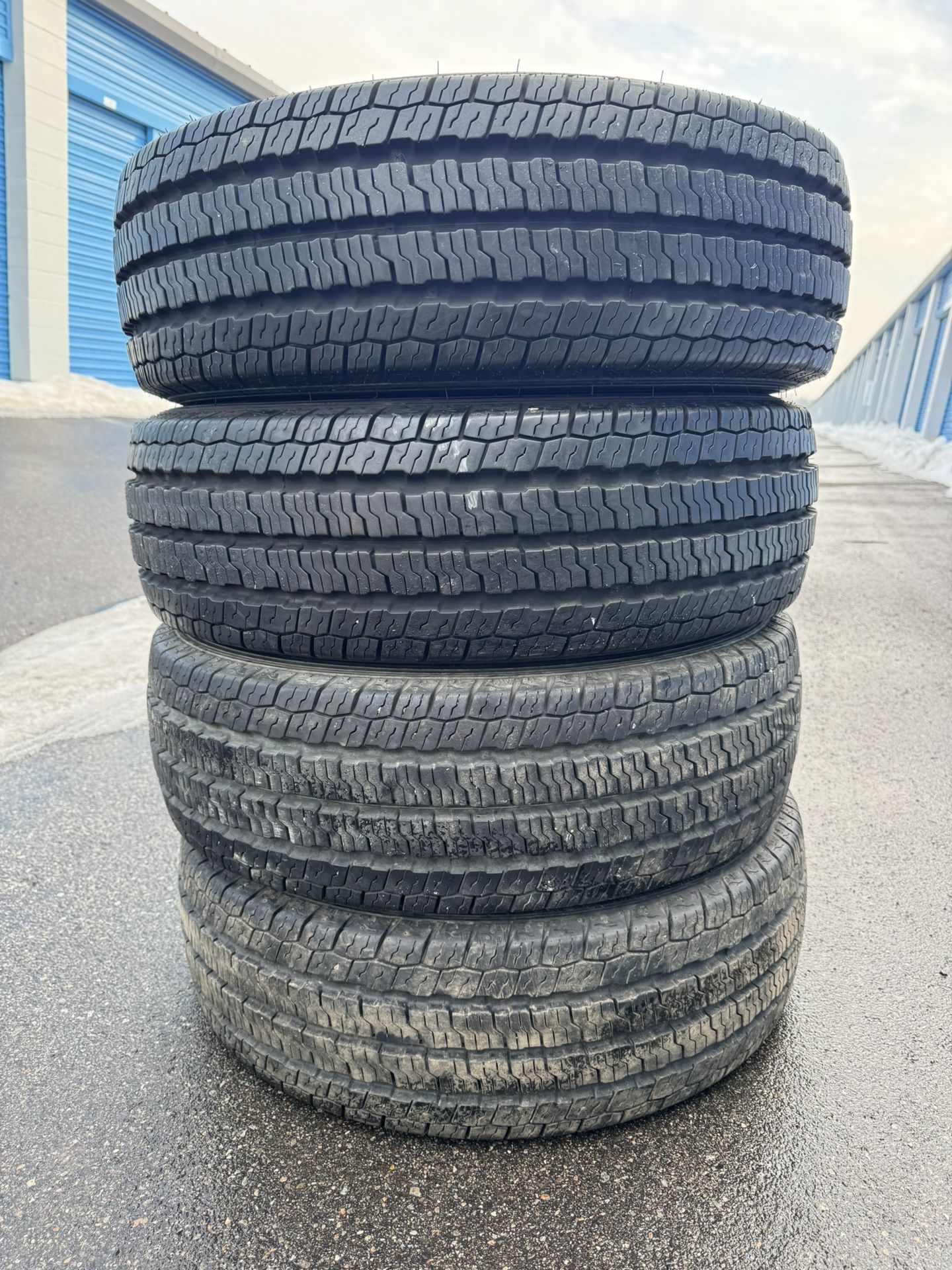 LT 225 75 16 Nexen Roadin Tires Set Of 4(Load Range E)