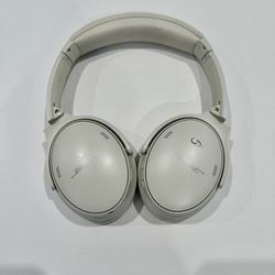 Beautiful Bose Quiet Comfort Headphones In White (Good Condition)