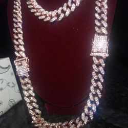 Rare Rose 🌹🥀Gold Millionaire Executive Rapper Heavy Resizable Watch Long Lasting Lab Diamond Two 16" Short choker & One Long 26" Chain Set New
