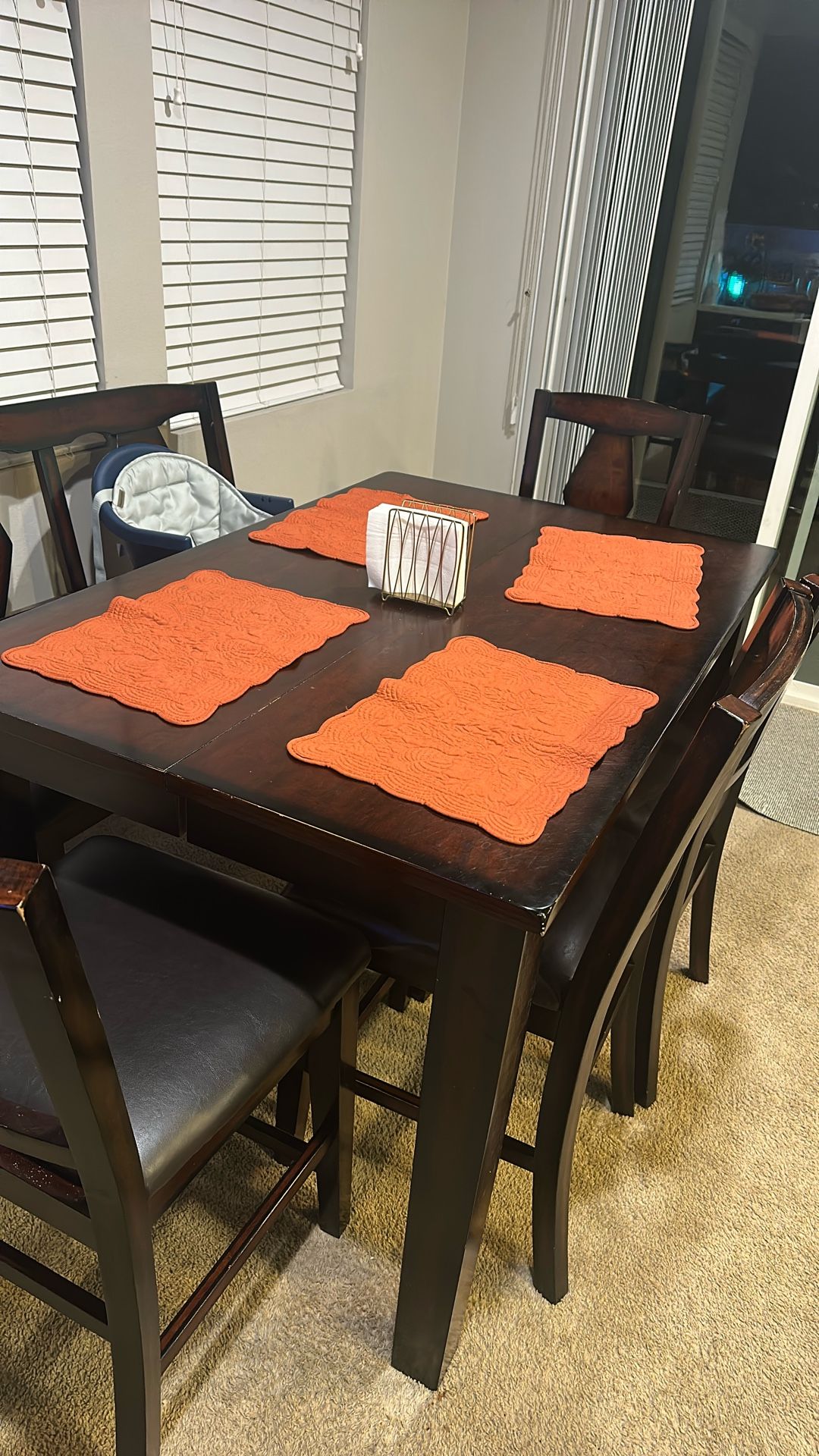 Dinning Table