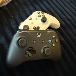 Xbox Controllers 
