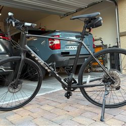 Trek FX 3 Hybrid Fitness Bike XL