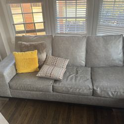 Leather Sofa / Sofa Bed 
