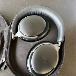 Bose QuietComfort Ultra Bluetooth Headphones - Black